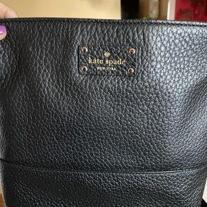 Black 10 x 11 Kate Spade cross body hand bag
